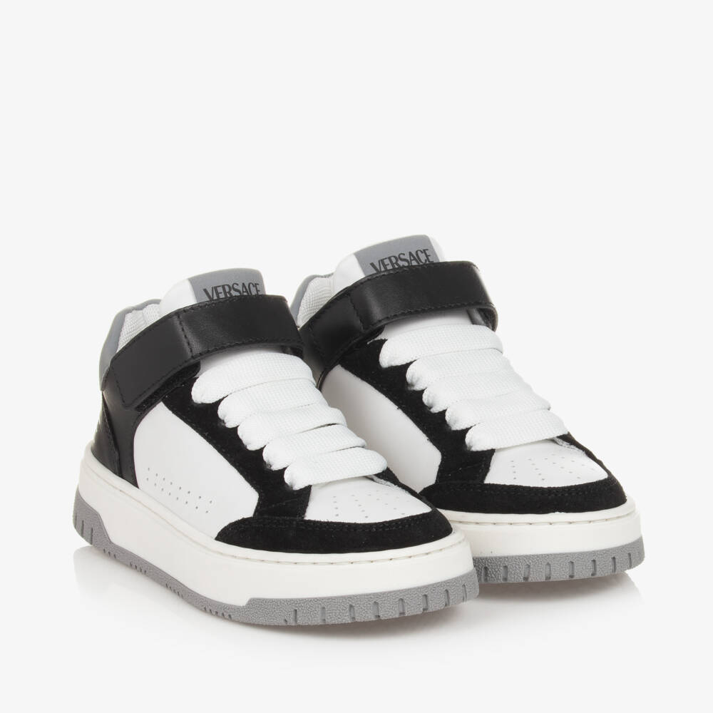 Versace-حذاء رياضي جلد لون أبيض وأسود للأولاد | Childrensalon Outlet