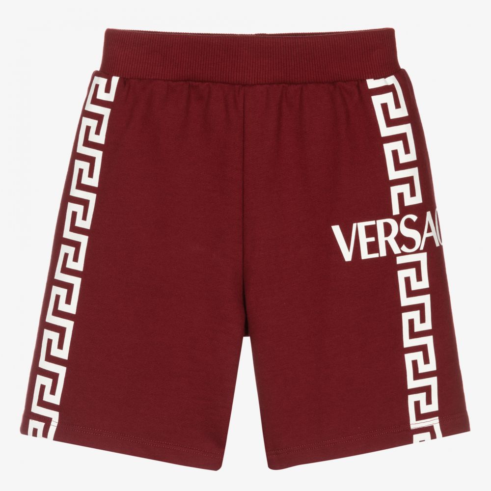 Versace - Красные хлопковые шорты с принтом Greca для мальчиков | Childrensalon
