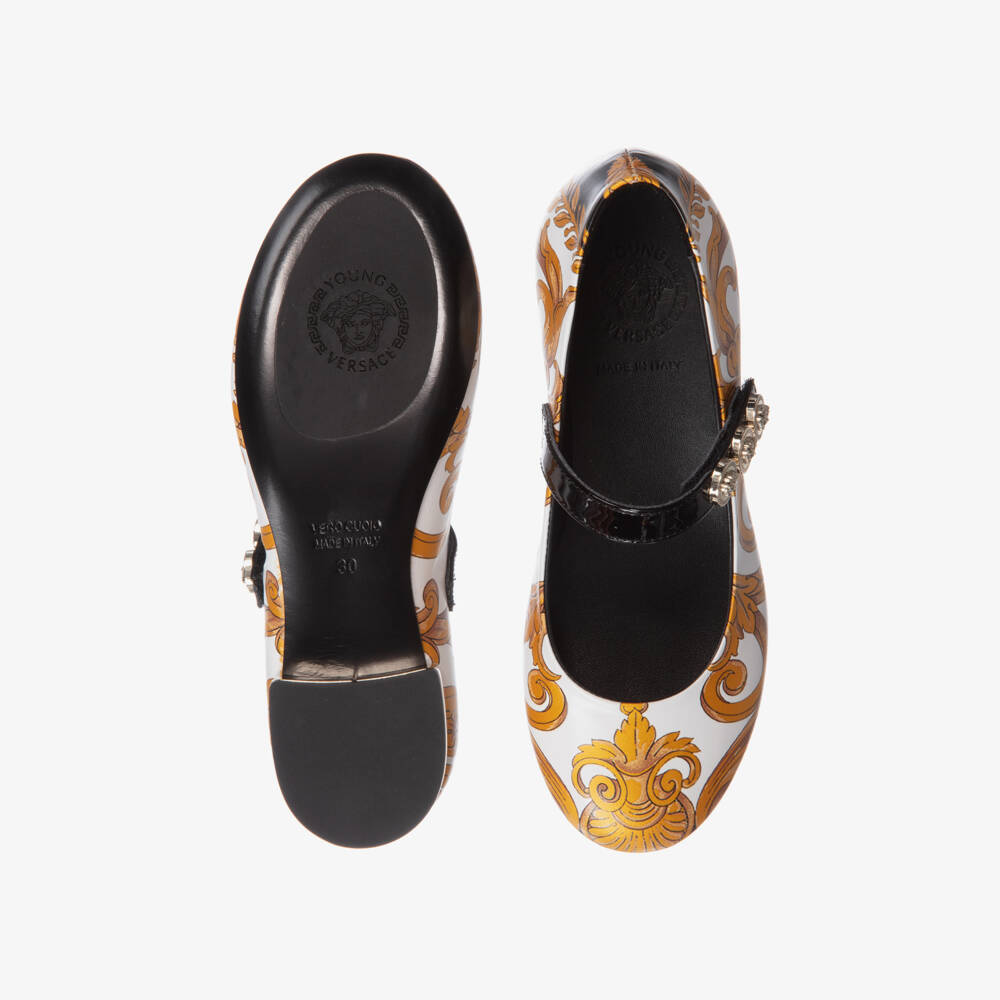 Versace-حذاء جلد لون أبيض بطبعة باروك للبنات | Childrensalon Outlet