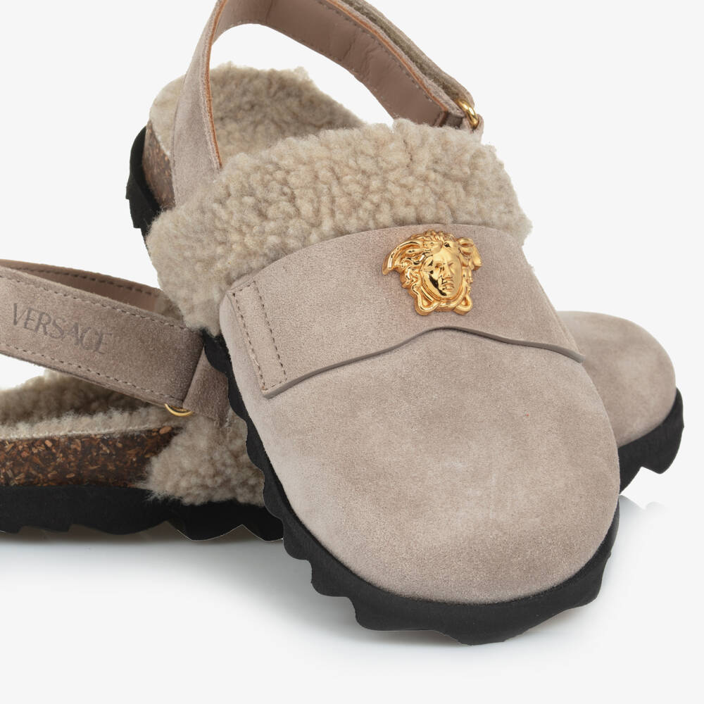Versace-حذاء بناتي بيج من الجلد السويدي | Childrensalon Outlet