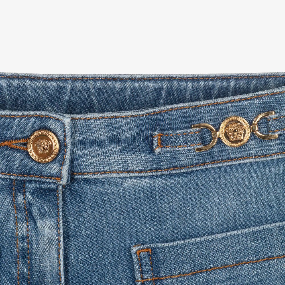Versace-جينز فلير قطن دنيم لون أزرق للبنات | Childrensalon Outlet