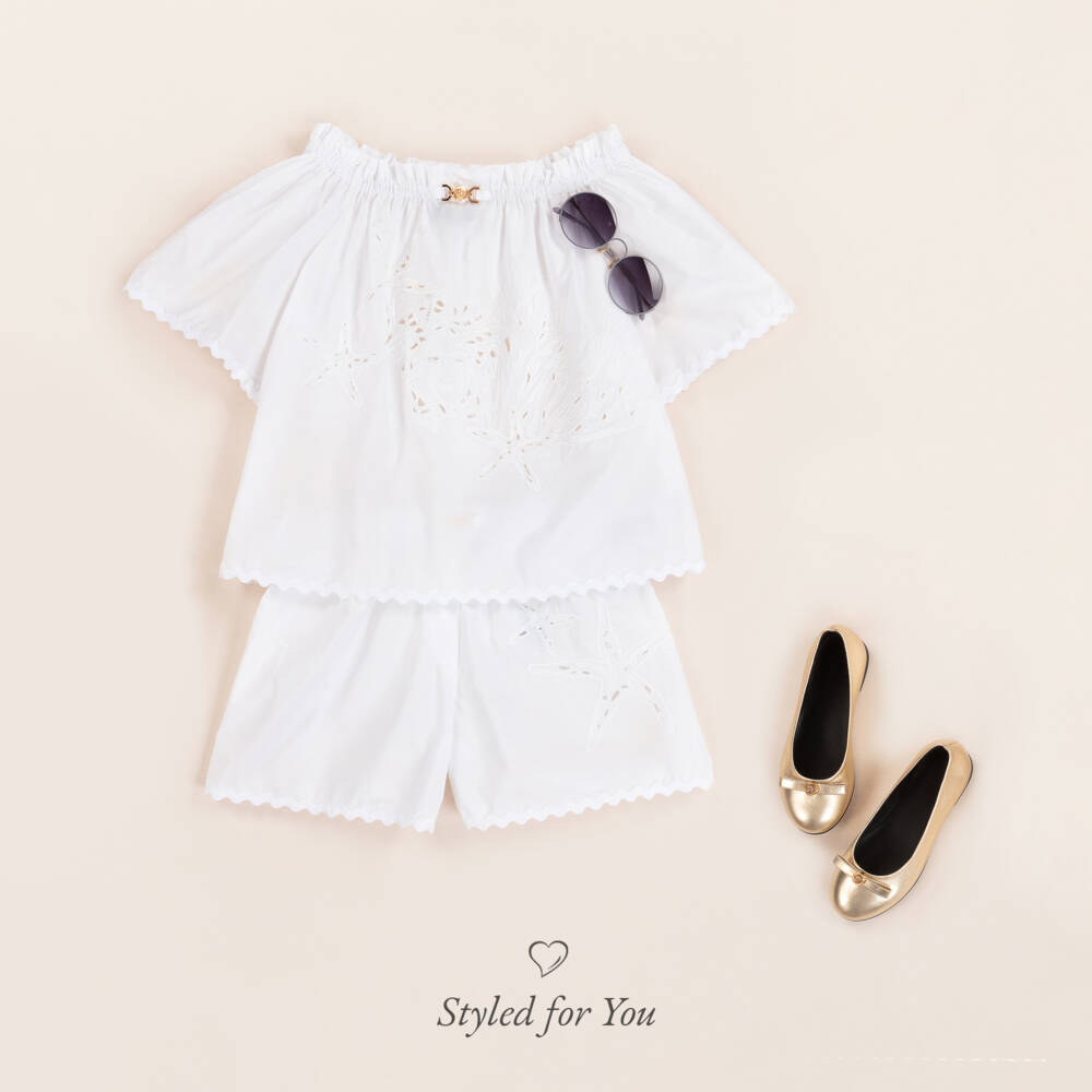 Versace-شورت نجمة البحر قطن لون أبيض للبنات | Childrensalon Outlet