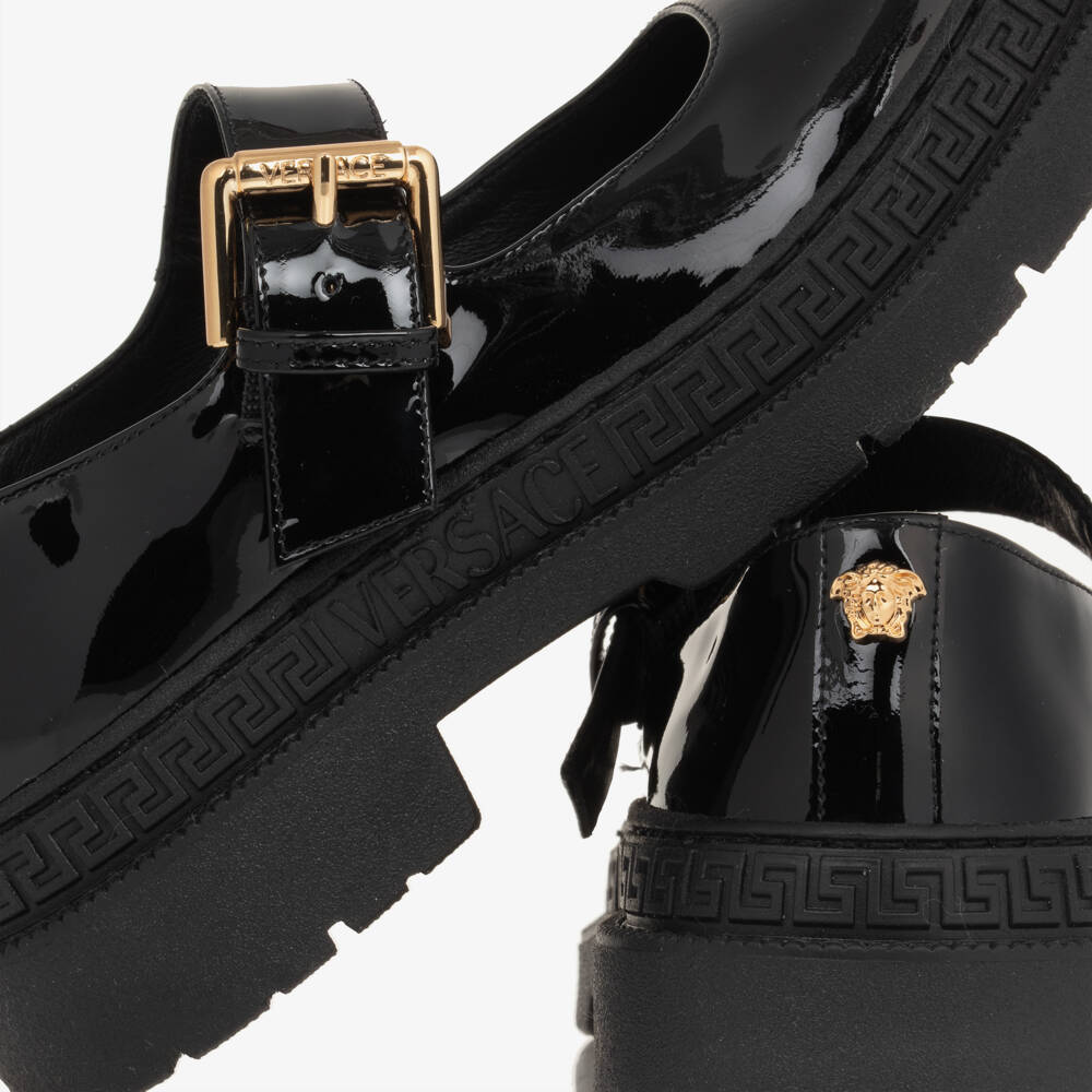 Versace-حذاء بار جلد لون أسود للبنات | Childrensalon Outlet