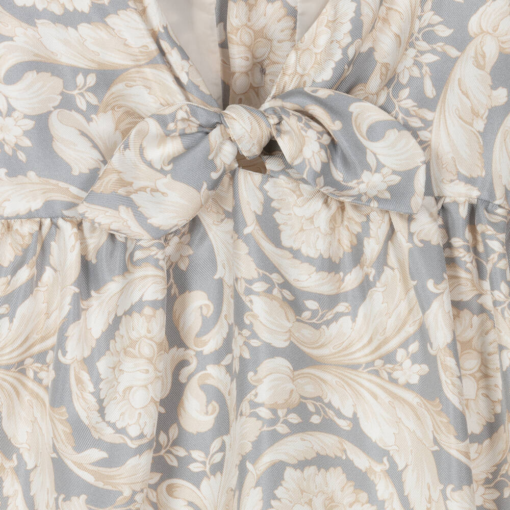 Versace-Шелковое платье с барочным изяществом для девочек | Childrensalon Outlet