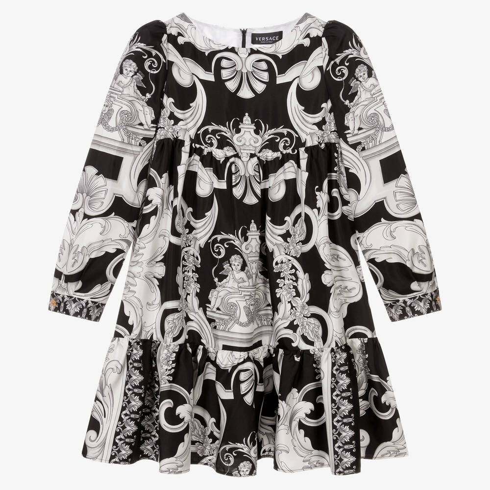 Versace girl clothes shop