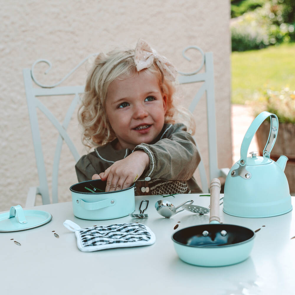 Vilac-Boys Elegant Blue Chef Kit | Childrensalon Outlet