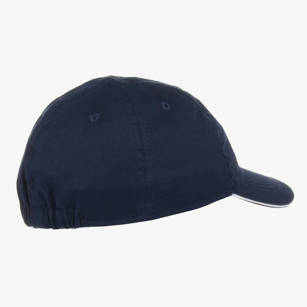 La navy 2024 blue baseball cap