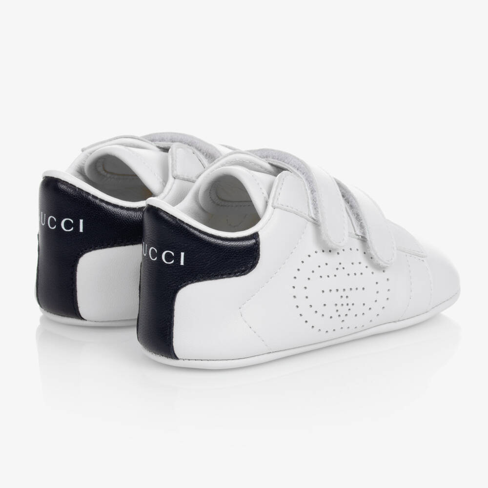 Gucci-White Leather Baby Trainers With Navy Blue Heels | Childrensalon Outlet