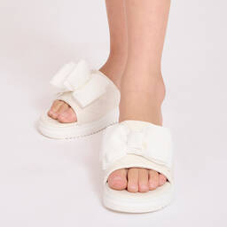 Angel's Face-Girls White Bow Quilted Sliders | Childrensalon Outlet