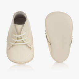 Beatrice & George-Кремовые пинетки из лакированной кожи | Childrensalon Outlet
