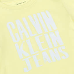 Calvin Klein-تي شيرت قطن بشعار مشرق للأولاد | Childrensalon Outlet