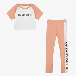 كالفين كلاين-بيجاما قطن جيرسي لون زهري وأبيض للبنات | Childrensalon Outlet