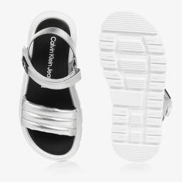 Calvin Klein Jeans-صندل جلد صناعي لون فضّي للبنات | Childrensalon Outlet