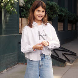 Calvin Klein-Girls Silver Logo Cotton Tee | Childrensalon Outlet