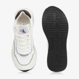 Calvin Klein-ترينرز بأربطة جلد صناعي لون أبيض | Childrensalon Outlet