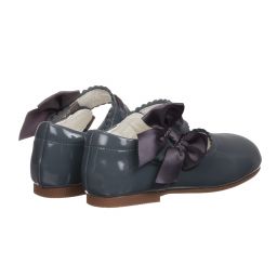 كاراميلو كيدز -Girls Grey Patent Shoes | Childrensalon Outlet