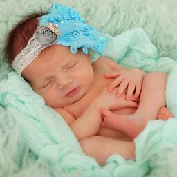  كيوت كيوت-طوق للراس لون أزرق مزين بكريستال | Childrensalon Outlet