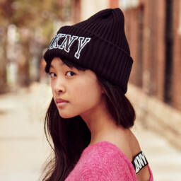 DKNY-قبعة بيني مضلعة لون أسود | Childrensalon Outlet