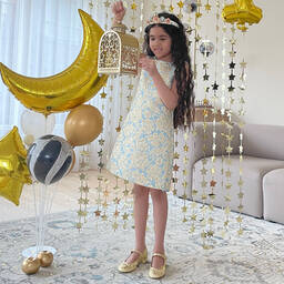 دولتشي آند غابانا-حذاء بروكاد لون ذهبي للبنات | Childrensalon Outlet