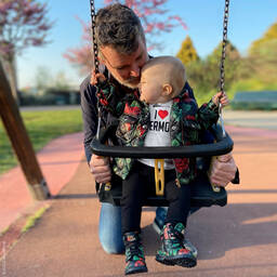 Dolce & Gabbana-White Supermodel Logo Top | Childrensalon Outlet