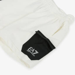 EA7 Emporio Armani-Boys Crisp Cotton Adventure Shorts | Childrensalon Outlet