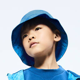 إEmporio Armani-قبعة بطبعة النسر لون أزرق للأولاد | Childrensalon Outlet