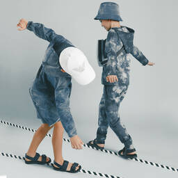 إمبوريو أرماني-صندل أطفال ولادي جلد لون كحلي | Childrensalon Outlet