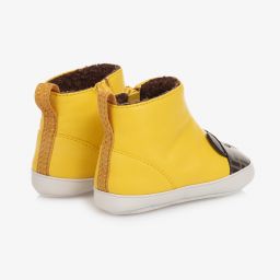 Fendi-Желтые пинетки с медвежонком и принтом FF | Childrensalon Outlet