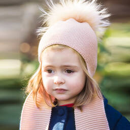 Gorros Navarro-Pink Knitted Baby Hat & Scarf | Childrensalon Outlet