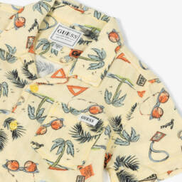 Guess-قميص مشمس بياقة مفتوحة للأولاد | Childrensalon Outlet