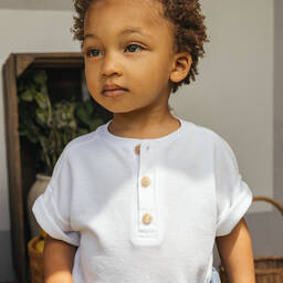 Laranjinha-Boys White Cotton Buttoned T-Shirt | Childrensalon Outlet