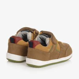 مايورال-ترينرز جلد شامواه لون بيج لمرحلة بدء المشي | Childrensalon Outlet