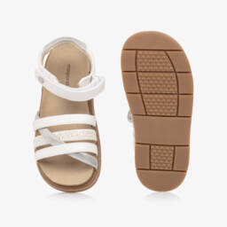 Mayoral-صنادل فضية براقة من الجلد الصناعي للبنات | Childrensalon Outlet