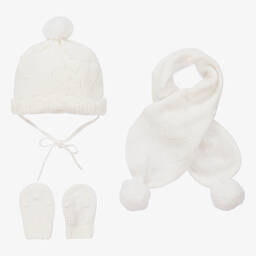 Mayoral Newborn Beiges Set aus Mutze Schal Faustlingen Childrensalon Outlet