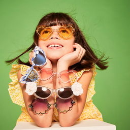 موناليزا-نظارات شمسية بعدسات واقية مزينة بأحجار لامعة | Childrensalon Outlet