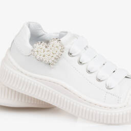 Monnalisa-Girls Ivory Heart-Embellished Sneakers | Childrensalon Outlet
