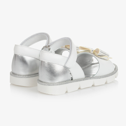 Monnalisa-Белые кожаные сандалии с бантиками | Childrensalon Outlet