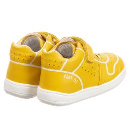 ناتورينو-ترينرز جلد لون أصفر للأولاد | Childrensalon Outlet