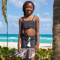 Nessi Byrd-تنورة كروشيه للشاطئ لون أسود وأبيض للبنات | Childrensalon Outlet