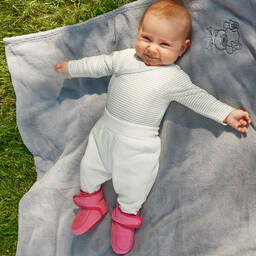 بلاي شوز-حذاء بوتي صوف لون وردي للفتيات الرضيعات  | Childrensalon Outlet