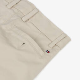 Tommy Hilfiger-Мягкие бежевые брюки из твила для мальчиков | Childrensalon Outlet