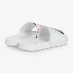 Tommy Hilfiger-شبشب سلايدرز لون أبيض للأولاد | Childrensalon Outlet