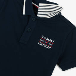 Tommy Hilfiger-قميص بولو كحلي بتفاصيل الشعار | Childrensalon Outlet