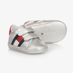 Tommy Hilfiger-ترينرز جلد صناعي لون فضي لمرحلة قبل المشي للمولودات | Childrensalon Outlet
