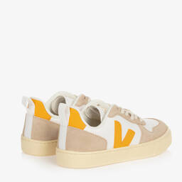 VEJA-ترينرز جلد وشامواه لون أصفر وأبيض | Childrensalon Outlet