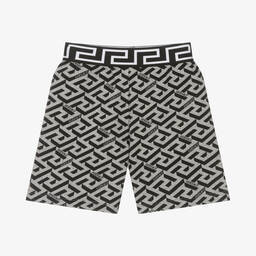 Versace-شورت قطن لون رمادي وأسود بطبعة غريسا للأولاد | Childrensalon Outlet