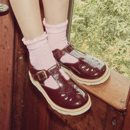 Young Soles-حذاء جلد لون أحمر لامع للبنات | Childrensalon Outlet