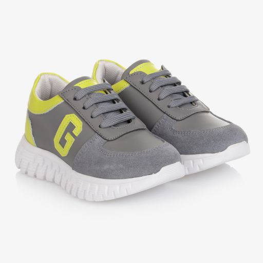 Guess-Teen Grey Leather Trainers | Childrensalon Outlet