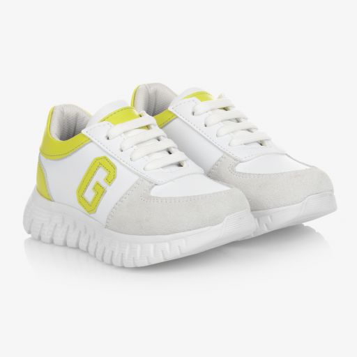Guess-ترينرز بأربطة جلد لون أبيض وأخضر ليموني للأولاد | Childrensalon Outlet