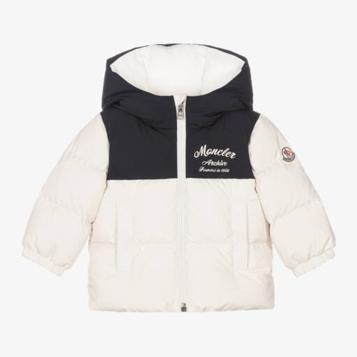 Moncler Enfant-Boys Ivory Puffer Hooded Coat | Childrensalon Outlet